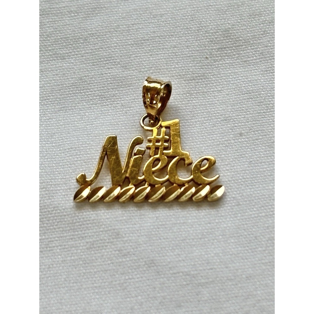 Adorable 14K Yellow Gold "# 1 Niece" Pendant